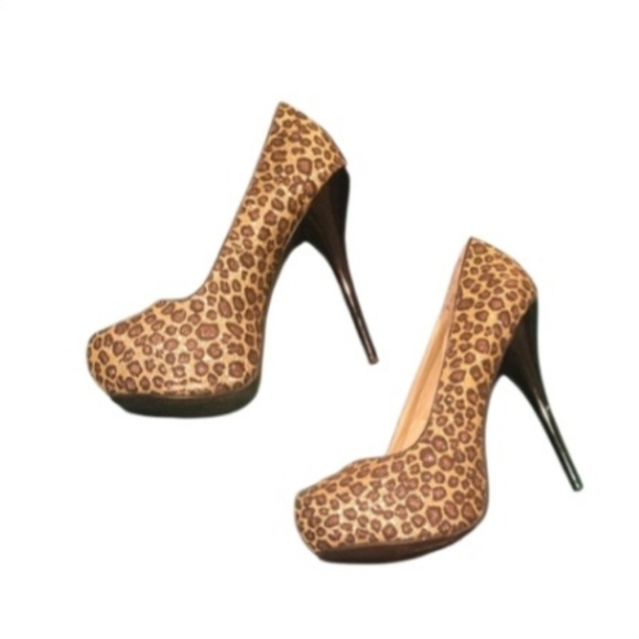 QUPID NEUTRAL 107 Gold Bronze Leopard Glitter Platform Pumps Size 8 - Picture 1 of 12